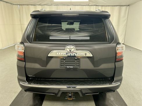 Used 2022 Toyota 4Runner Limited image 23
