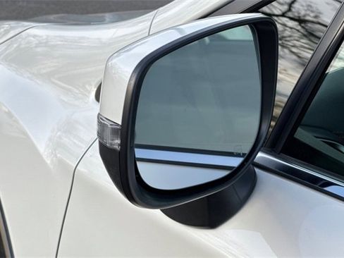 Used 2020 Subaru Crosstrek 2.0i Limited w/ Moonroof Package w/Navigation image 55