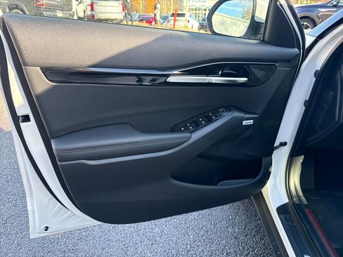 New 2026 Kia Seltos SX w/ SX Sunroof Package image 10