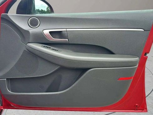 Used 2020 Hyundai Sonata SE w/ Cargo Package image 15