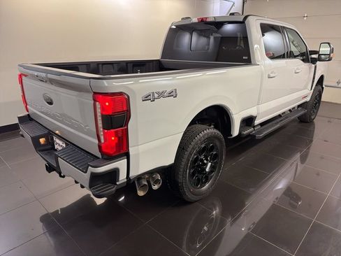 New 2026 Ford F250 Lariat w/ Black Appearance Package AWD/4WD image 6
