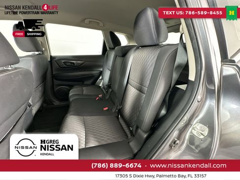 Used 2020 Nissan Rogue S image 27