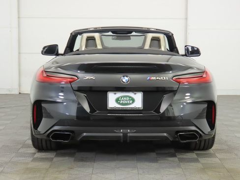 Used 2020 BMW Z4 M40i w/ Premium Package image 6