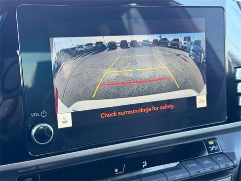 Used 2025 Toyota Camry XSE image 17