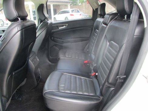 Used 2018 Ford Edge SEL w/ Equipment Group 201A image 13