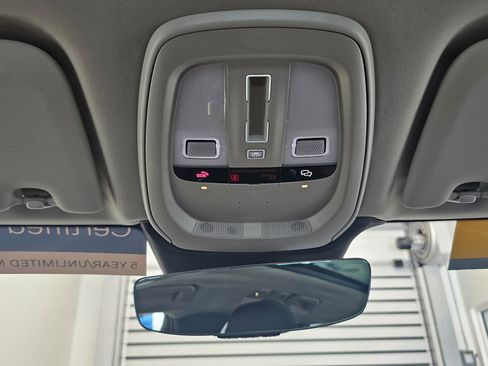 Certified 2023 Volvo XC60 B5 Plus image 23