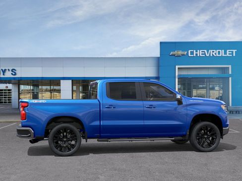 New 2025 Chevrolet Silverado 1500 LT w/ Convenience Package II AWD/4WD image 6
