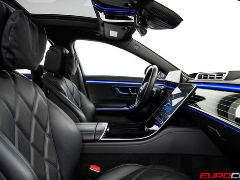 Used 2022 Mercedes-Benz Maybach S 580 4MATIC image 35