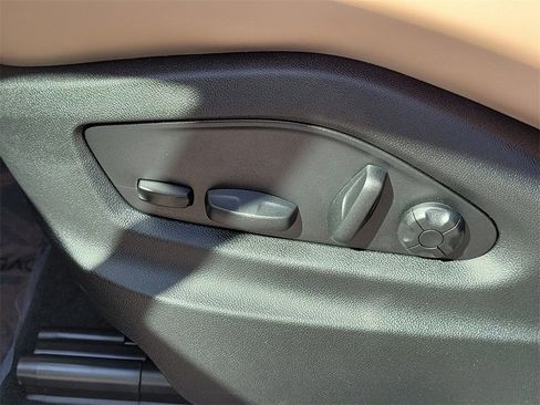 New 2026 Porsche Cayenne image 26