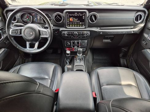 Used 2023 Jeep Wrangler Unlimited Rubicon 4xe w/ Cold Weather Group AWD/4WD image 20