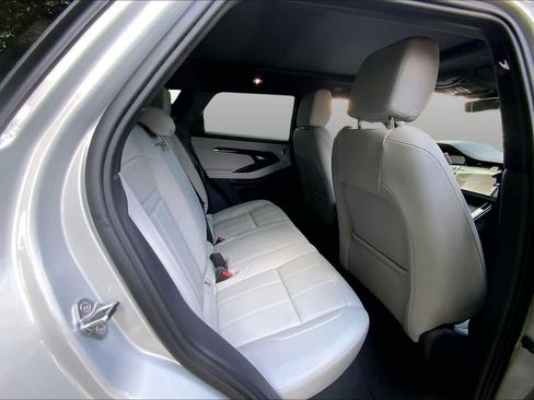 Used 2026 Land Rover Range Rover Evoque S AWD/4WD image 19