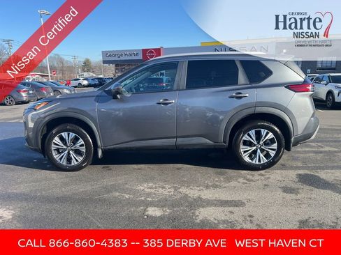 Certified 2022 Nissan Rogue SV w/ SV Premium Package image 2