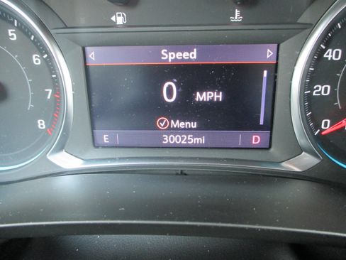 Used 2023 Chevrolet Traverse RS w/ LPO, Floor Liner Package AWD/4WD image 27