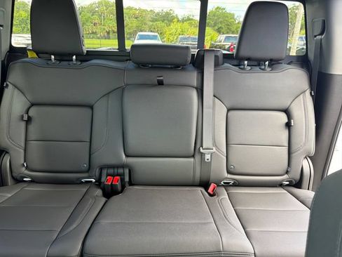 New 2026 Chevrolet Silverado 3500 LTZ w/ LTZ Convenience Package AWD/4WD image 19