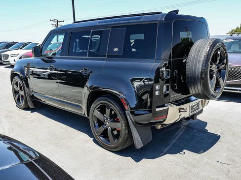 Used 2021 Land Rover Defender 110 X AWD/4WD image 6