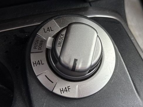 Used 2021 Toyota 4Runner Limited image 23