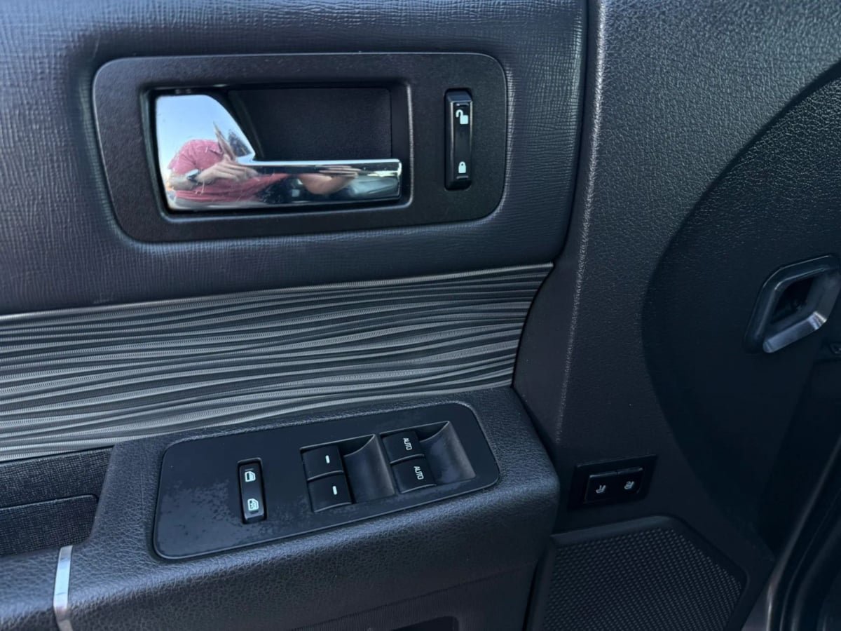 Used 2018 Ford Flex SEL w/ Equipment Group 202A FWD image 34