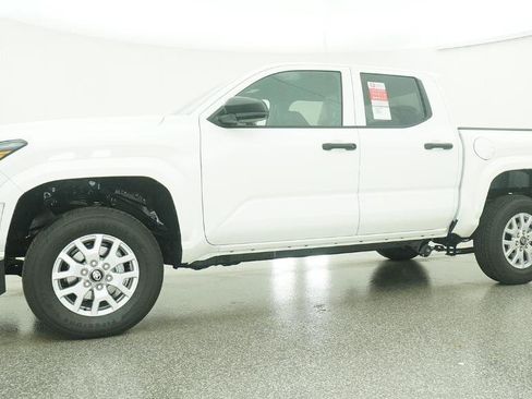 New 2026 Toyota Tacoma SR image 8