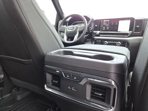 New 2026 GMC Sierra 2500 SLT w/ Texas SLT Premium Package AWD/4WD image 27