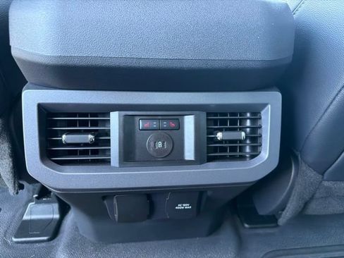 Used 2024 Ford F450 Lariat w/ Lariat Ultimate Package AWD/4WD image 14