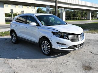 Used 2017 Lincoln MKC Reserve FWD video 2