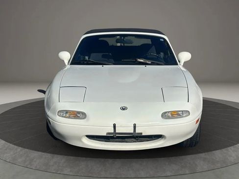 Used 1993 MAZDA MX-5 Miata Limited Edition image 2