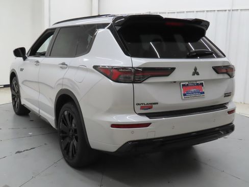 New 2026 Mitsubishi Outlander SEL AWD/4WD image 5