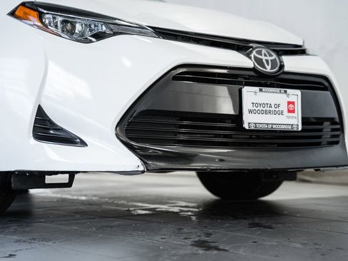 Used 2019 Toyota Corolla LE image 10