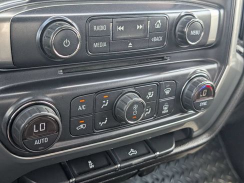 Used 2014 Chevrolet Silverado 1500 LT w/ LT Convenience Package AWD/4WD image 19