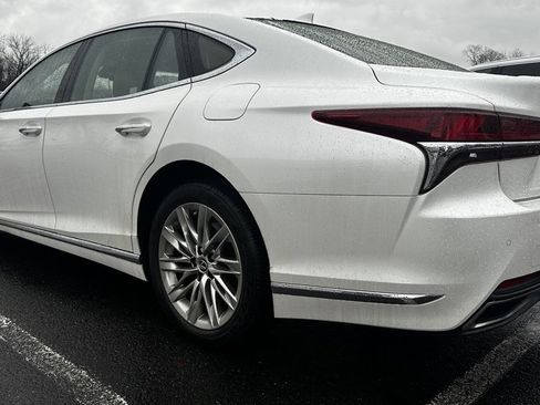 Used 2020 Lexus LS 500 AWD image 3