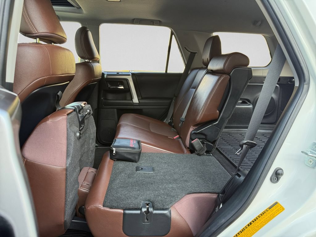 Used 2021 Toyota 4Runner Limited AWD/4WD image 29