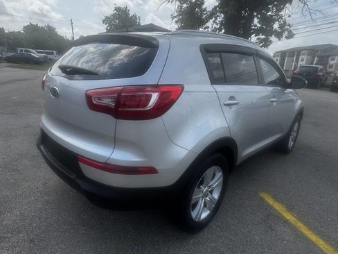 Used 2012 Kia Sportage LX w/ Convenience Pkg image 11