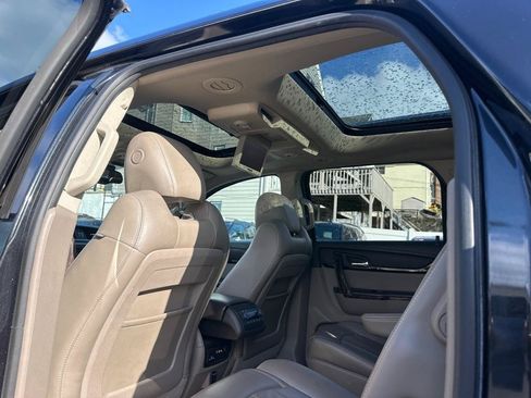 Used 2014 GMC Acadia Denali AWD/4WD image 16