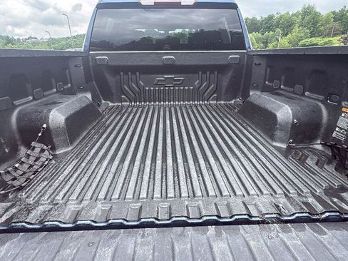 Used 2019 Chevrolet Silverado 1500 LT w/ All-Star Edition AWD/4WD image 16