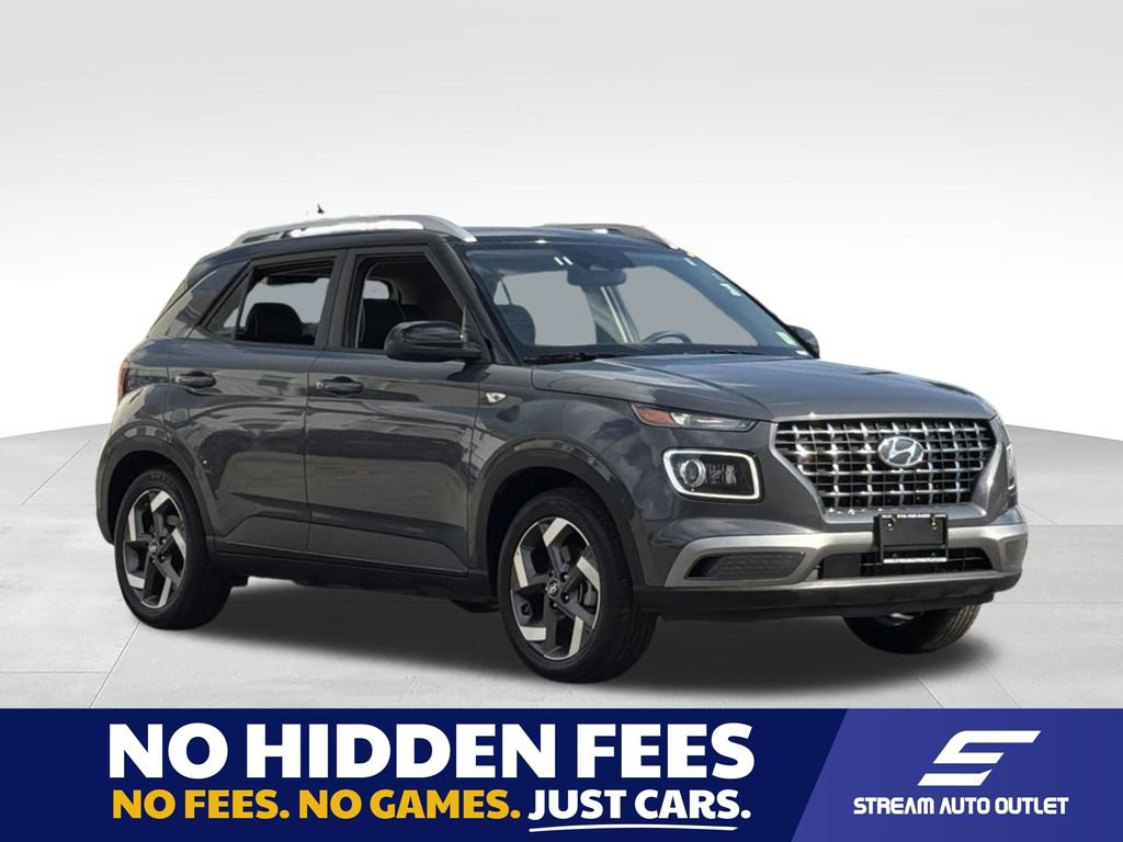 Used 2025 Hyundai Venue Limited FWD 360° Tour