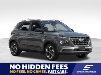 Used 2025 Hyundai Venue Limited FWD 360° Tour