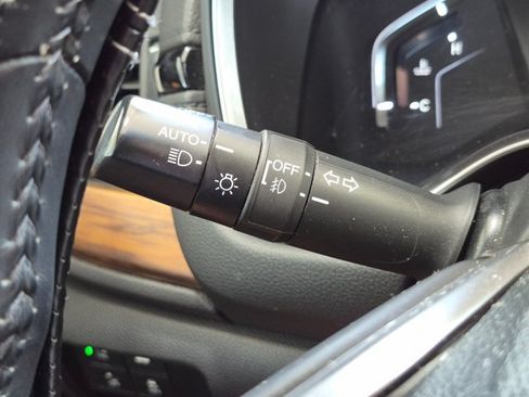 Used 2017 Honda CR-V EX-L image 6