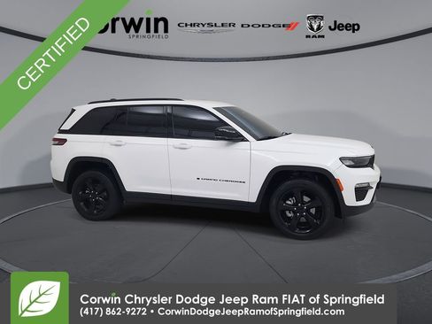 Certified 2023 Jeep Grand Cherokee Limited w/ Black Appearance Package image 1