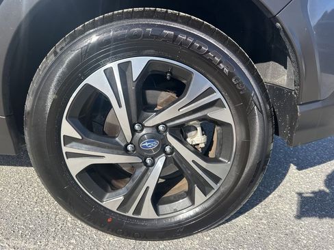 Used 2024 Subaru Crosstrek 2.0i Premium image 30