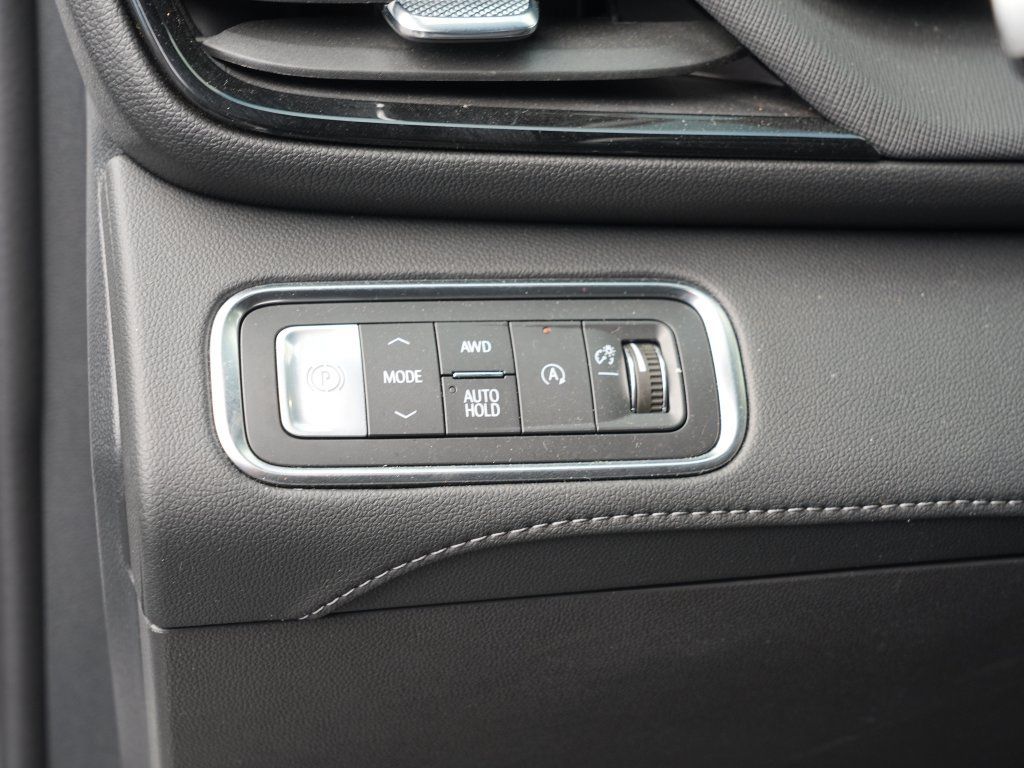 Certified 2026 Buick Enclave Preferred AWD/4WD image 17