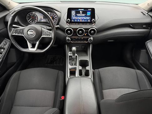 Used 2022 Nissan Sentra SV image 12