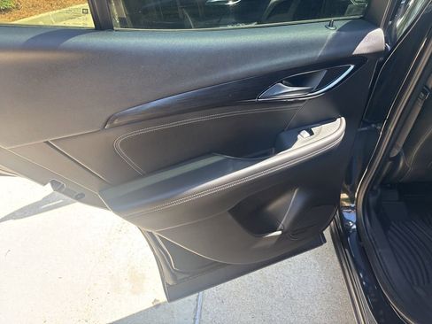 Used 2022 Buick Envision Preferred image 38