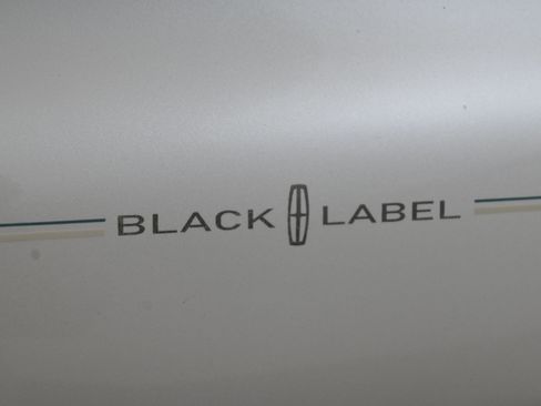 Used 2019 Lincoln Nautilus Black Label image 8