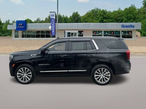Used 2021 GMC Yukon Denali w/ Denali Premium Package image 11