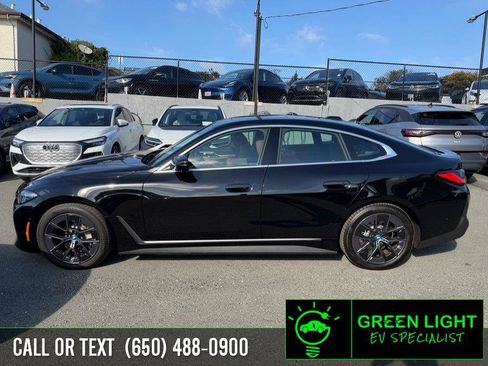 Used 2023 BMW i4 eDrive40 image 8