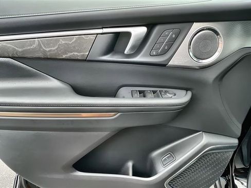 New 2025 Buick Enclave Avenir w/ Super Cruise Package image 23