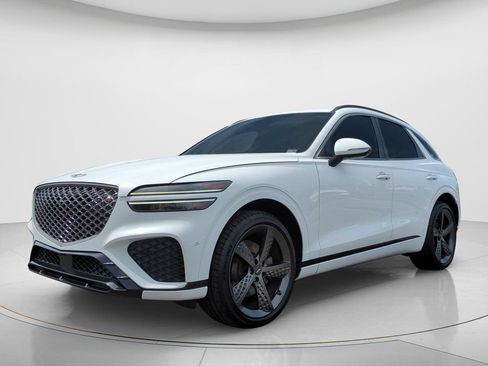 Used 2022 Genesis GV70 2.5T w/ Sport Prestige Package AWD/4WD image 1
