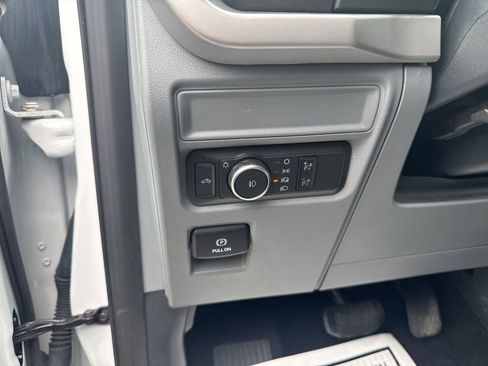 Used 2022 Ford F150 XLT w/ XTR Package image 27