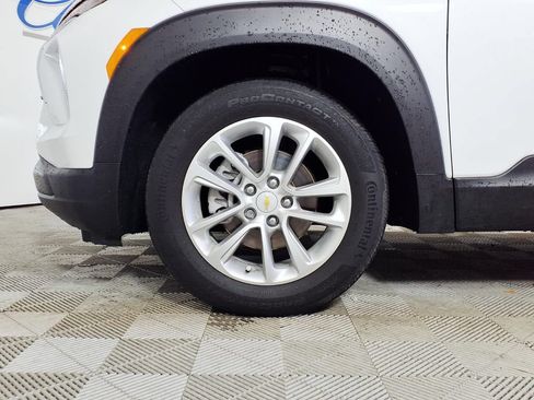 Used 2024 Chevrolet TrailBlazer LS w/ LS Convenience Package FWD image 7