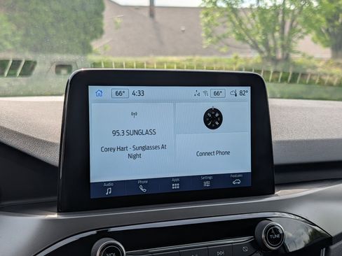 Used 2023 Ford Escape Active w/ Cold Weather Package image 19